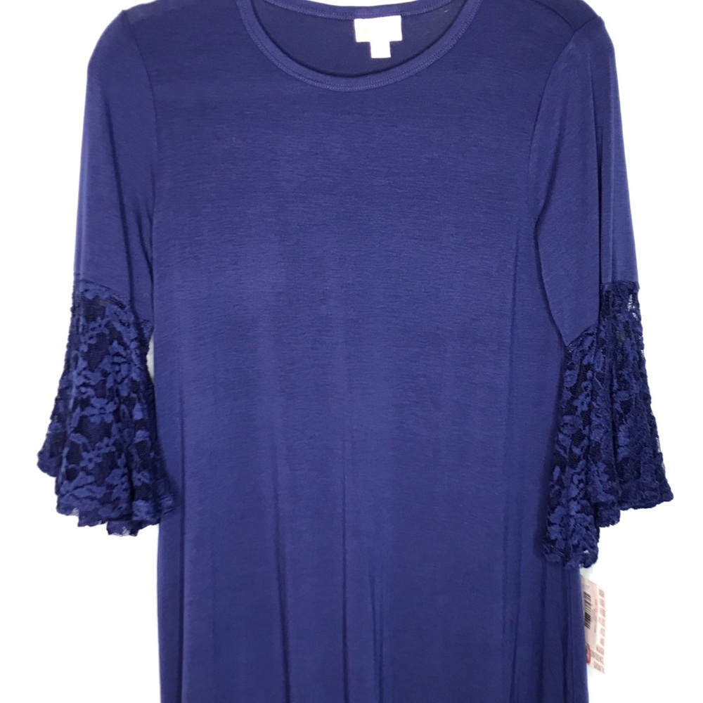Maurine dress with lace sleeves and ruffles